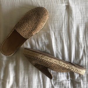 target leopard slides